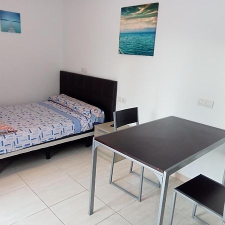 Alojamientos Playa Centro Corralejo A Bagian luar foto