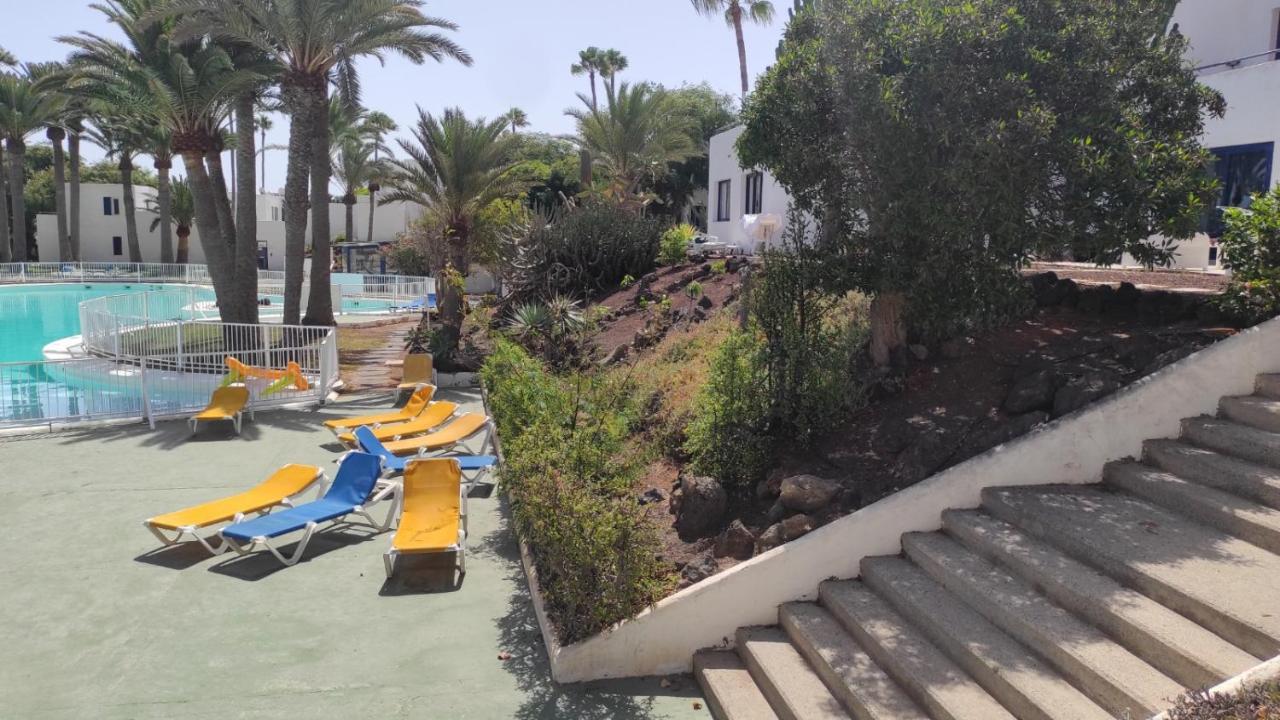 Alojamientos Playa Centro Corralejo A Bagian luar foto